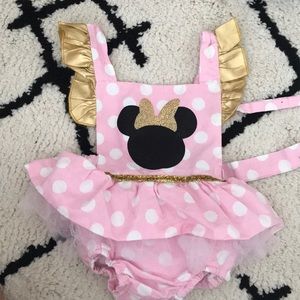Minnie Mouse birthday outfit